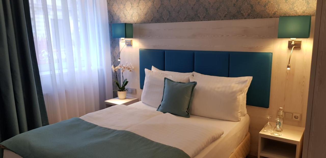Hotel Budapester Hof ハンブルク エクステリア 写真