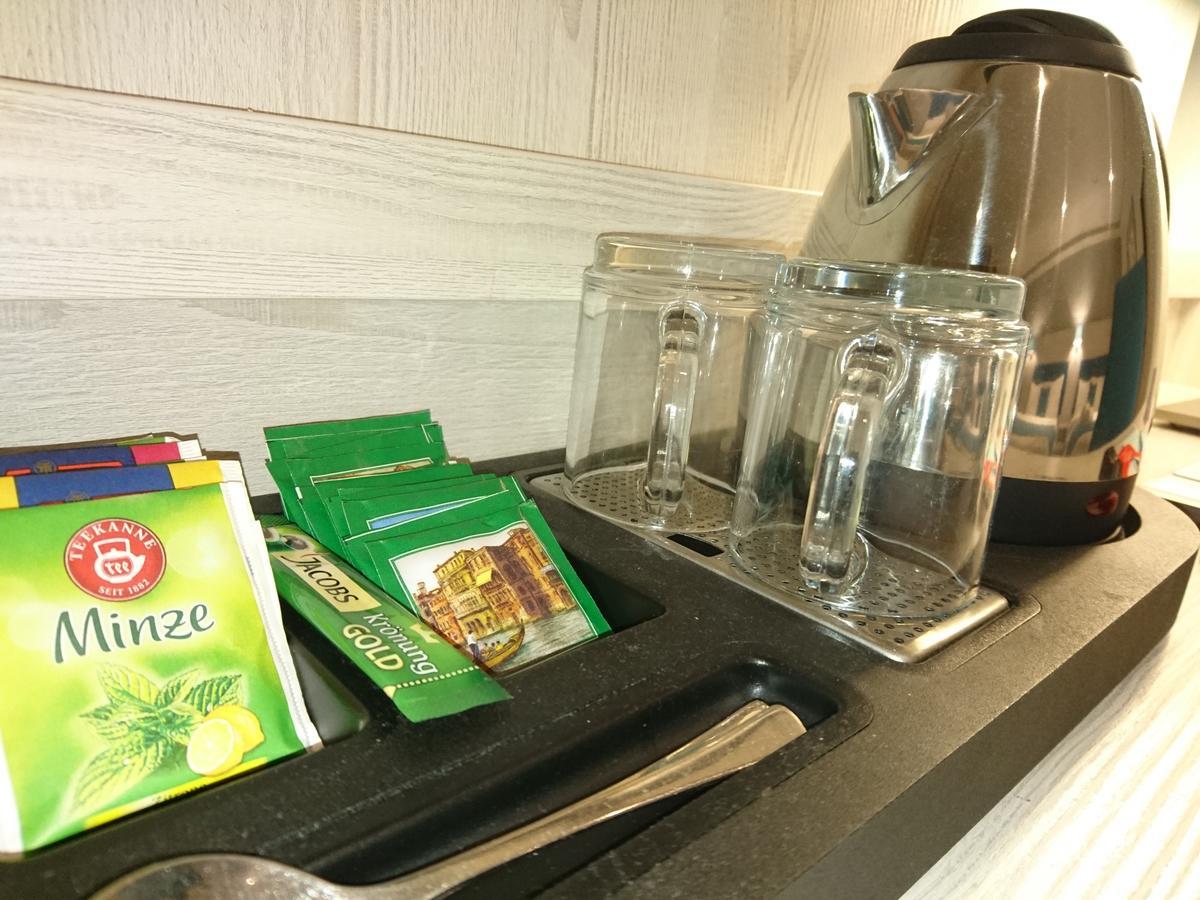 Hotel Budapester Hof ハンブルク エクステリア 写真