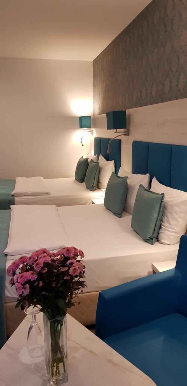 Hotel Budapester Hof ハンブルク エクステリア 写真