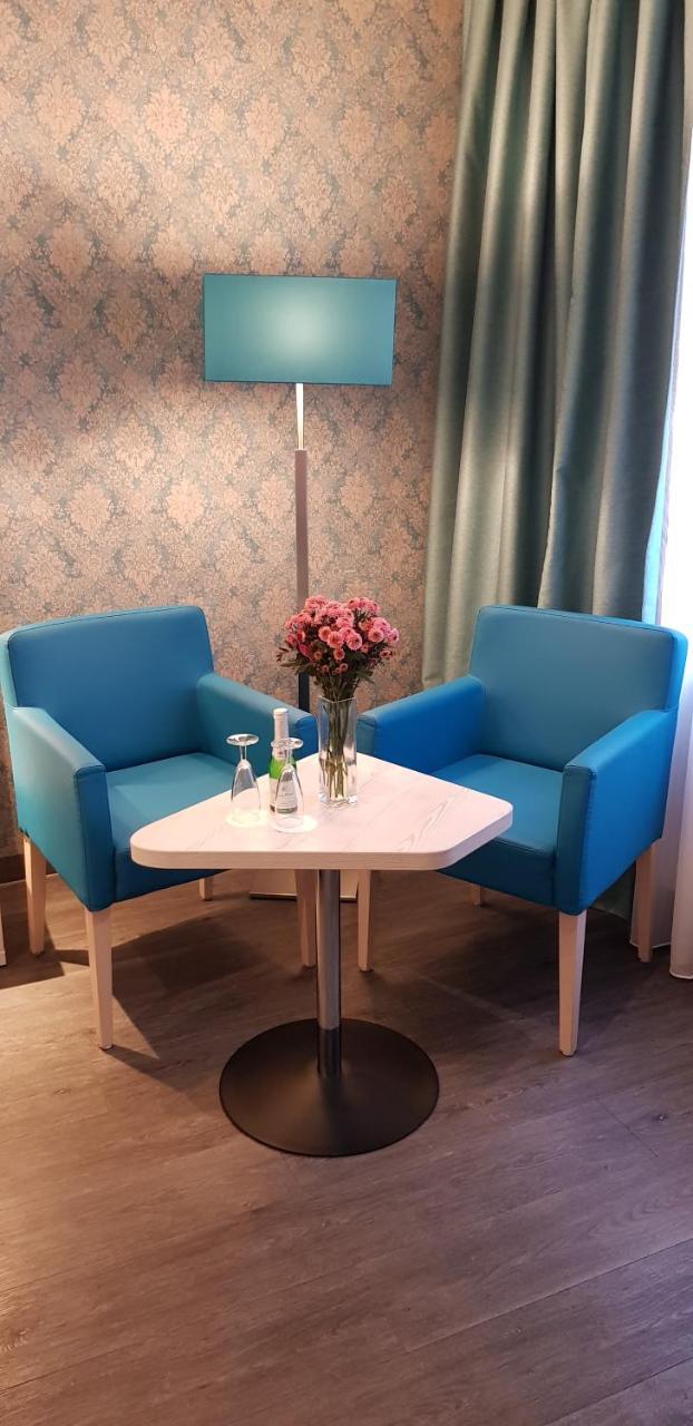 Hotel Budapester Hof ハンブルク エクステリア 写真