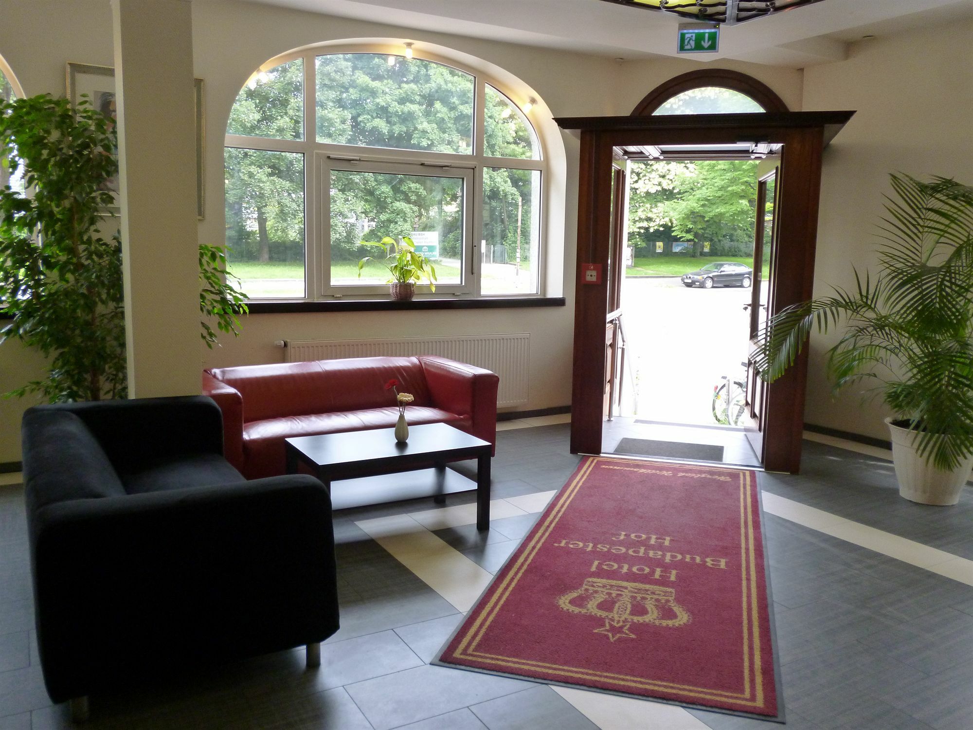 Hotel Budapester Hof ハンブルク エクステリア 写真